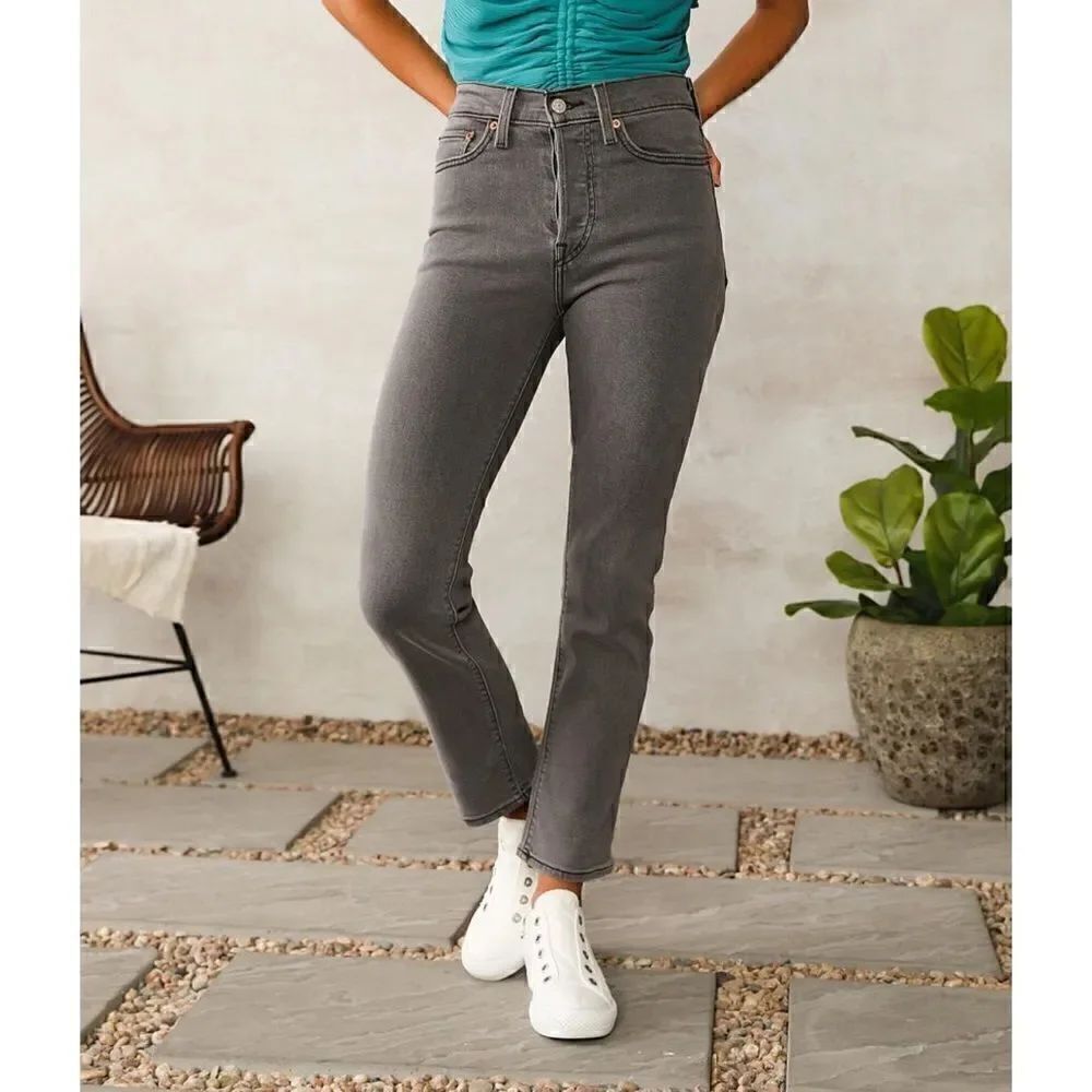 NWT Levi's Wedgie Straight Cropped Jeans in Cosmic Comet, Size 00 X Short, 24x28